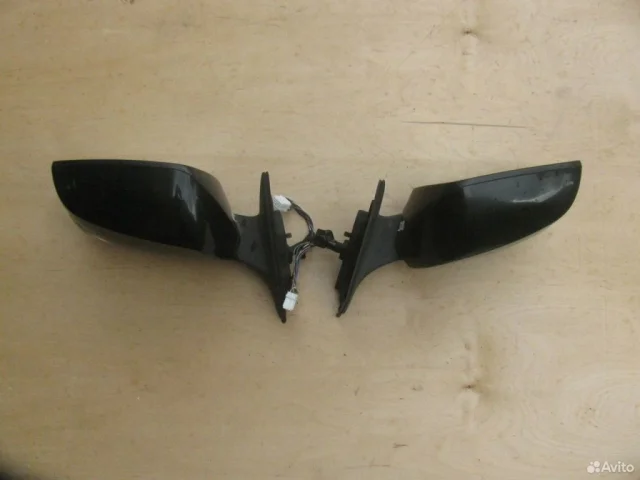 Зеркала для Subaru Legacy Универсал BP/B13 2003-2009 на фотографиях