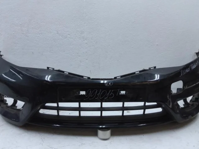 Бампер для Nissan Tiida C13 Хэтчбек 2015-2016 на фотографиях