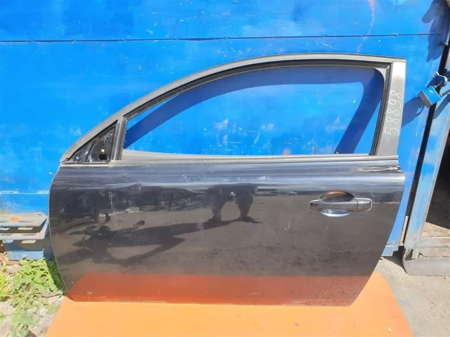 Дверь передняя левая для Volvo C30 MK 2006-2013 на фотографиях