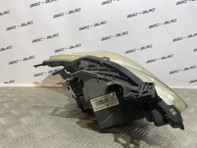 Фары для Peugeot 508 Седан 2011-2018 на фотографиях