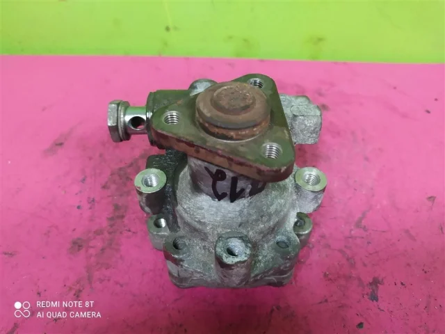 Насос ГУР для Volkswagen Touareg I (7L) 2002-2010 на фотографиях