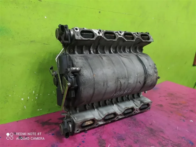 Впускной коллектор для Audi Q7 4L 2005-2015 на фотографиях