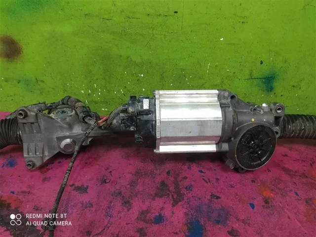 Рулевая рейка для Volkswagen Jetta 5 1K 2005-2010 на фотографиях