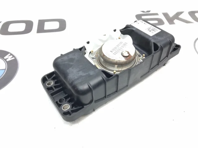 Подушка безопасности пассажира для Skoda Rapid I NH3 2012-2017 на фотографиях