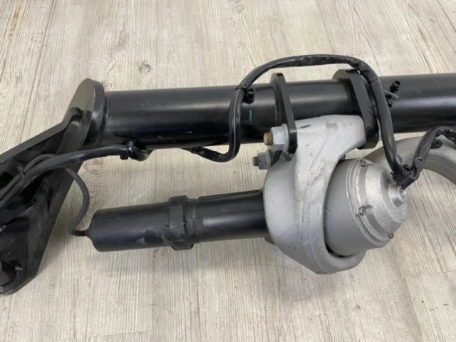 Фаркоп для Volkswagen Touareg III (CR) 2018+ на фотографиях