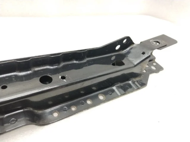 Панель радиатора (телевизор) для Chevrolet Cruze 1 J300 2009-2015 на фотографиях