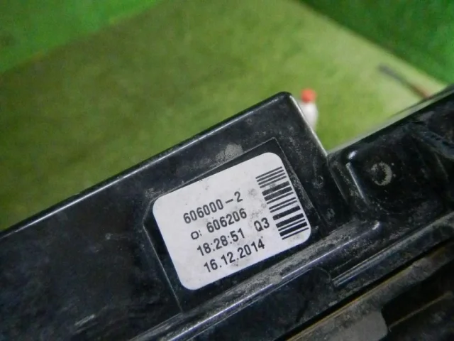 Дневной ходовой огонь правый для Mercedes-Benz GL class X166 2012-2016 на фотографиях