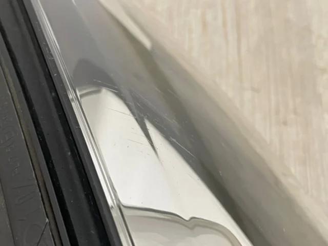 Фара ксенон левая для Volkswagen Touareg II (7P5) 2010-2014 на фотографиях