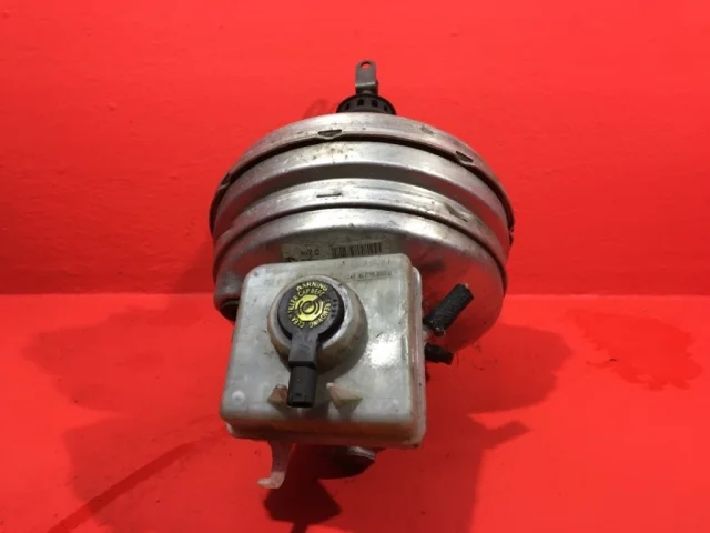 Вакуумный усилитель тормозов для BMW 5er Е60 2003-2010 на фотографиях