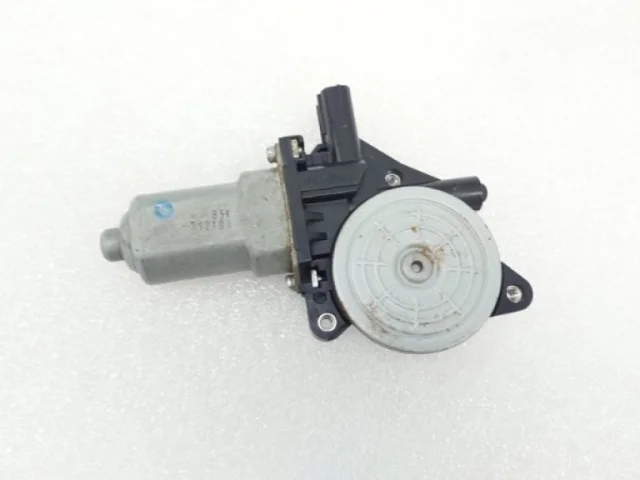 Мотор стеклоочистителя для Honda CR-V RE 2006-2009 на фотографиях