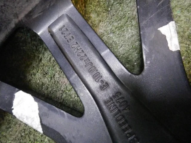 Диск колесный литой для Audi Q7 4M 2015+ на фотографиях