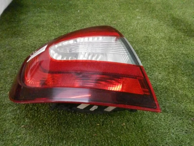 Фонарь левый для Skoda Rapid I rest NH3 2017-2020 на фотографиях