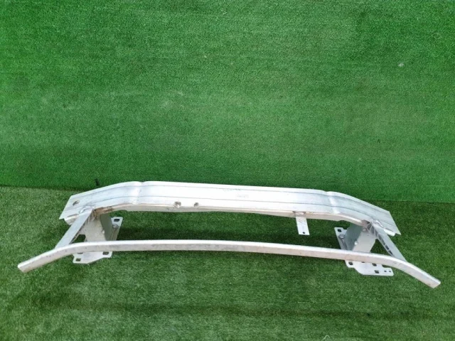 Бампер для Audi Q3 F3 2018+ на фотографиях