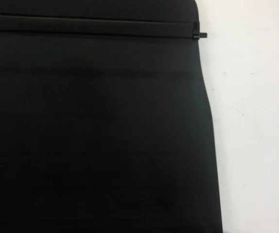 Шторка багажника для Audi Q7 4L 2005-2015 на фотографиях