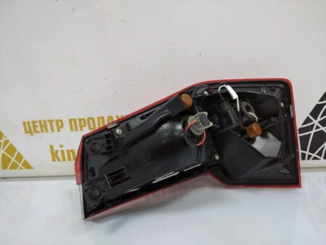 Фонарь левый для Skoda Rapid II 2020+ на фотографиях