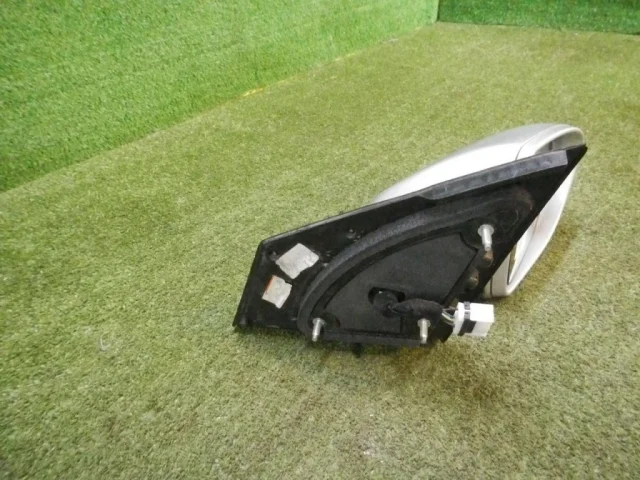 Стекла и зеркала для Hyundai i40 1 rest Седан 2015-2018 на фотографиях