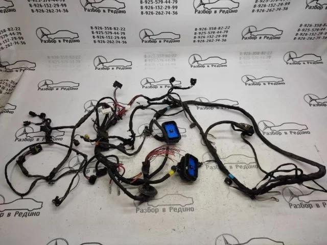 Проводка моторного отсека для Mercedes-Benz GL class X164 2006-2012 на фотографиях