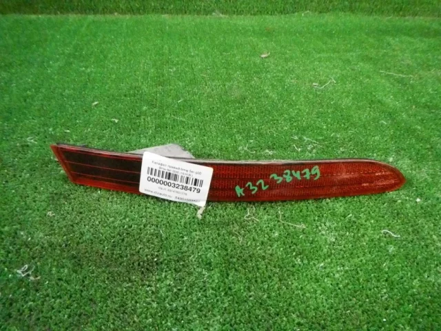 Отражатель (катафот) заднего бампера правый для Volkswagen Touareg II (7P5) Rest 2014-2018 на фотографиях