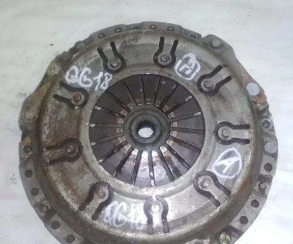 Двигатель для Nissan Primera P11 Седан 1996-2001 на фотографиях