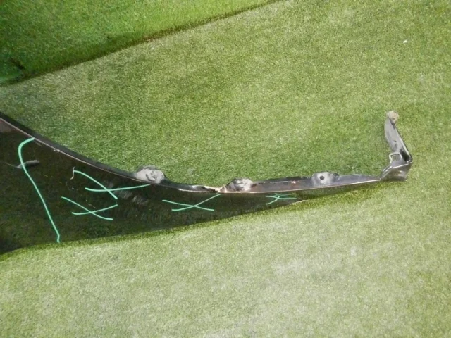 Крылья для Toyota Alphard H30 2015+ на фотографиях