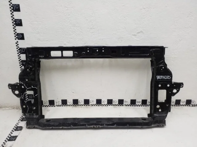 Панель радиатора (телевизор) для Hyundai Creta 2 SU2 2021+ на фотографиях