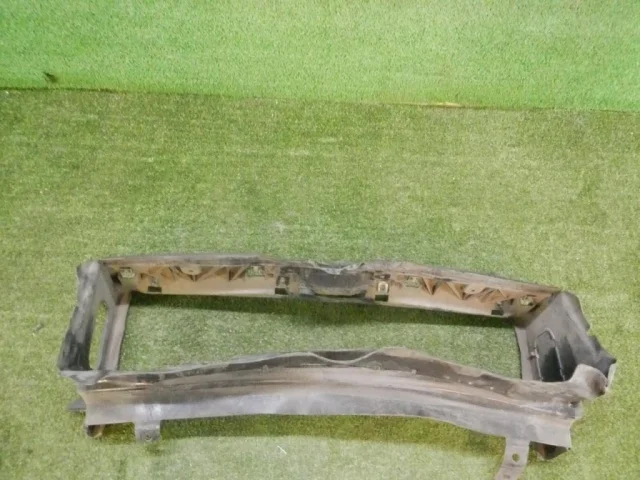 Воздуховод радиатора левый верхний для BMW 3er F30 2011-2019 на фотографиях