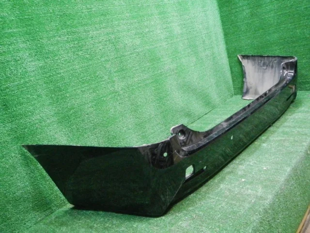 Бампер задний для Toyota Alphard H30 2015+ на фотографиях