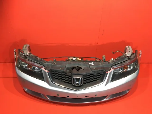 Решетка радиатора для Honda Accord 7 2002-2008 на фотографиях