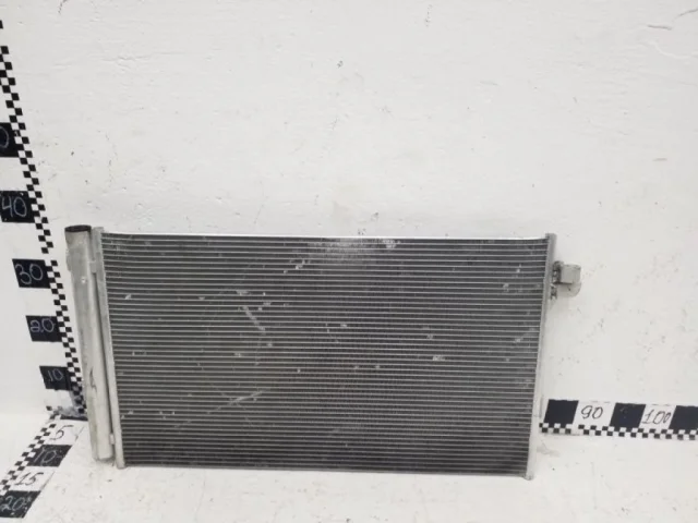 Радиатор кондиционера для BMW 5er G30 2016-2023 на фотографиях