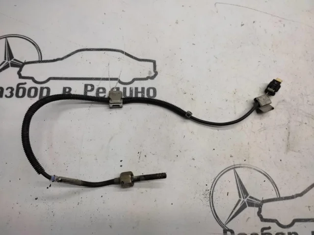 Датчик температуры окружающей среды для Mercedes-Benz GL class X166 2012-2016 на фотографиях