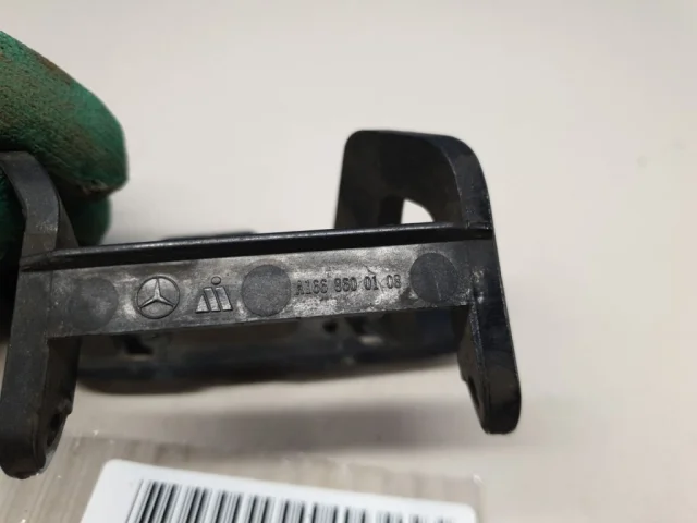 Крышка форсунки фароомывателя левая для Mercedes-Benz M class W166 2011-2015 на фотографиях