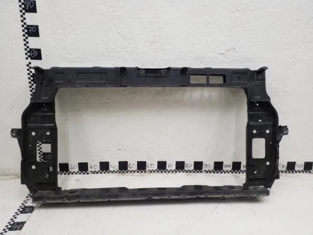 Панель радиатора (телевизор) для Hyundai Creta 2 SU2 2021+ на фотографиях