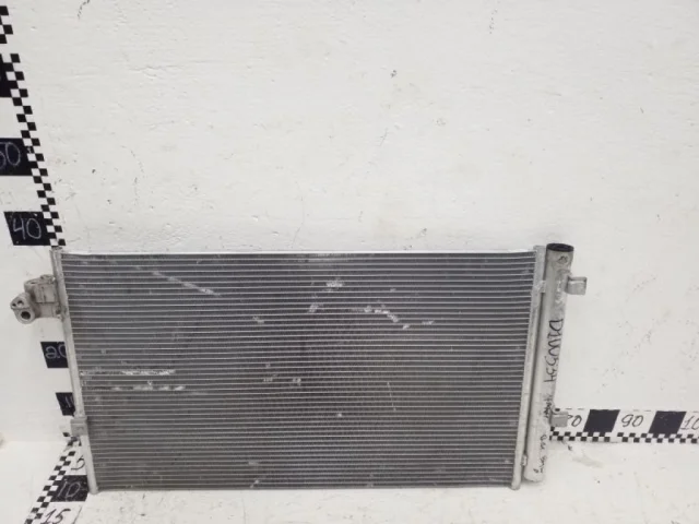 Радиатор кондиционера для BMW 5er G30 2016-2023 на фотографиях