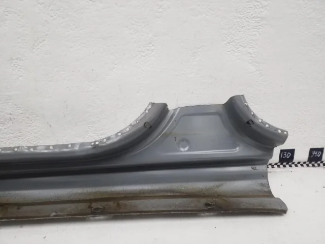 Порог правый для Hyundai Solaris 2 (2017-2022) на фотографиях