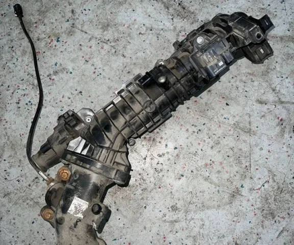 Впускной коллектор для BMW 3er F30 2011-2019 на фотографиях