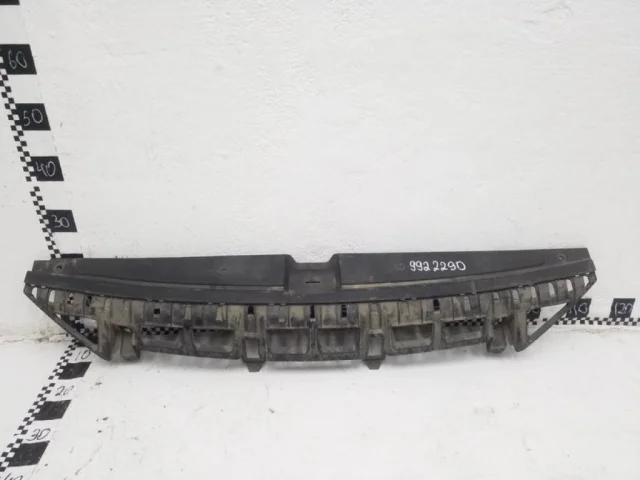 Кожух замка капота для Hyundai Solaris 2 (2017-2022) на фотографиях