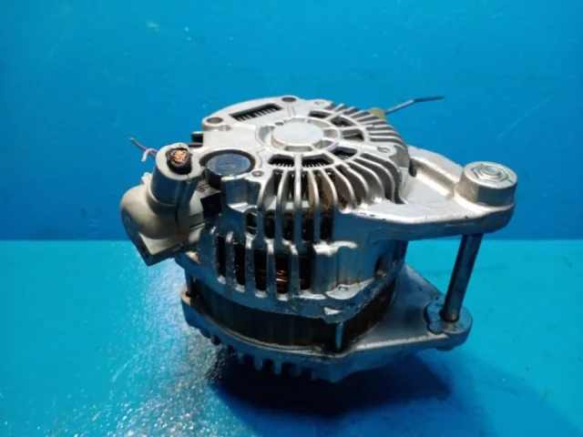 Генератор для Mazda CX 5 KE 2011-2017 на фотографиях