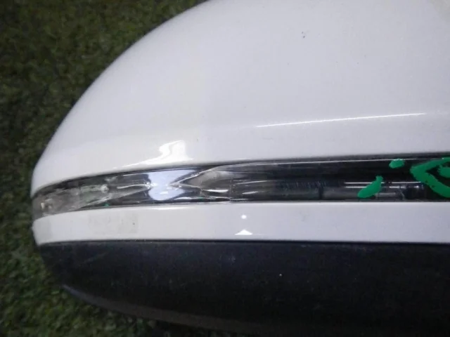 Стекла и зеркала для Audi A5 8F Купе 2007-2016 на фотографиях