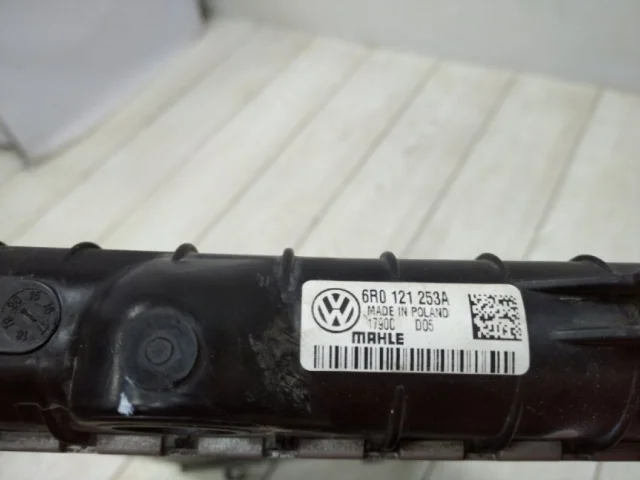 Радиатор охлаждения ДВС для Skoda Rapid II 2020+ на фотографиях