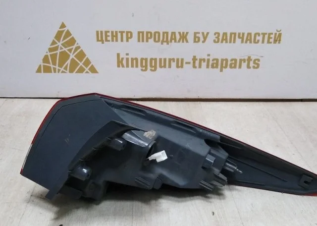 Фонарь левый для Hyundai i40 1 Седан 2011-2015 на фотографиях