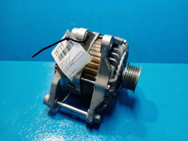 Генератор для Mazda CX 5 KE 2011-2017 на фотографиях