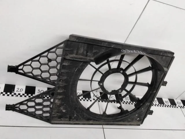 Вентилятор радиатора охлаждения ДВС для Skoda Rapid I rest NH3 2017-2020 на фотографиях