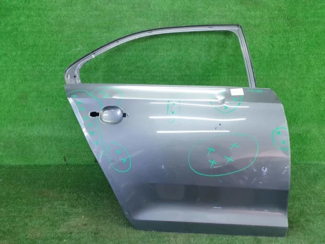 Дверь (в сборе) задняя правая для Skoda Rapid II 2020+ на фотографиях