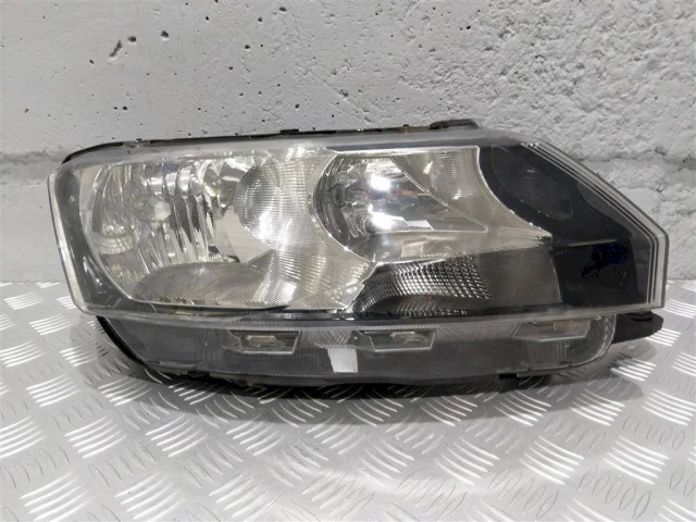 Фары для Skoda Rapid II 2020+ на фотографиях