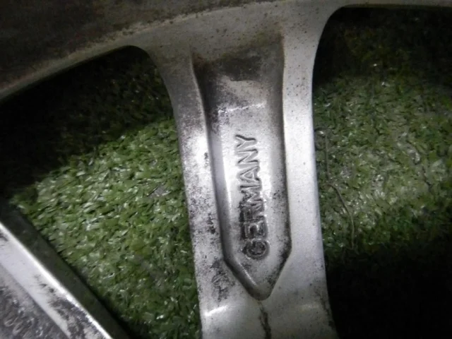 Диск колесный литой для Skoda Rapid I NH3 2012-2017 на фотографиях