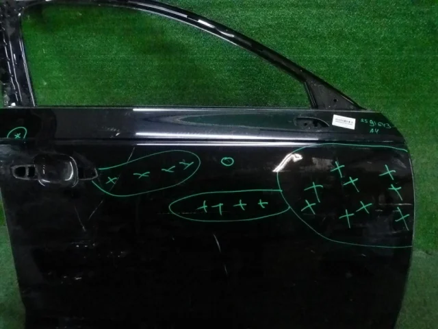 Дверь передняя правая для Audi A4 B9 2015+ на фотографиях