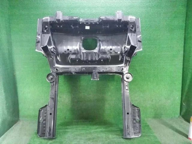 Панель кузова задняя для Hyundai Solaris 2 (2017-2022) на фотографиях