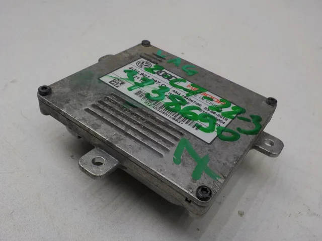 Блок розжига ксенона для Volkswagen Touareg II (7P5) Rest 2014-2018 на фотографиях