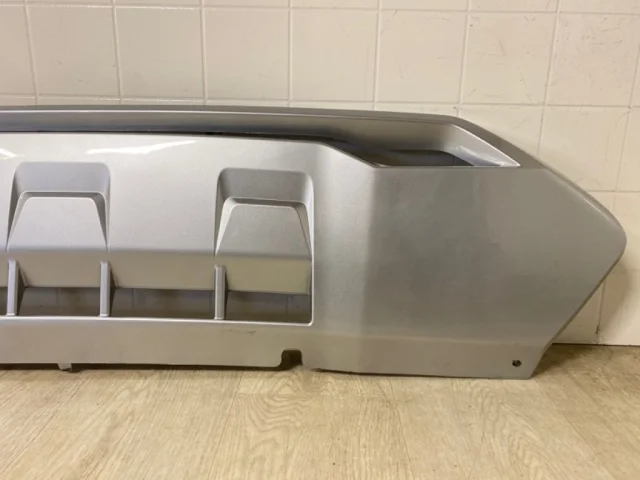 Накладка переднего бампера для Mitsubishi Pajero Sport KS0W 2016+ на фотографиях