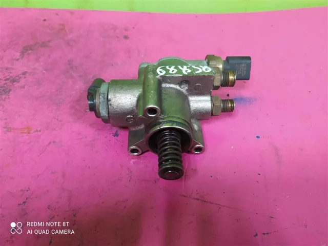 Датчик давления топлива для Audi Q7 4L 2005-2015 на фотографиях